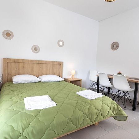 Dionysiasea 1 - Cozy Escape Steps From The Beach! Gazi Exterior foto